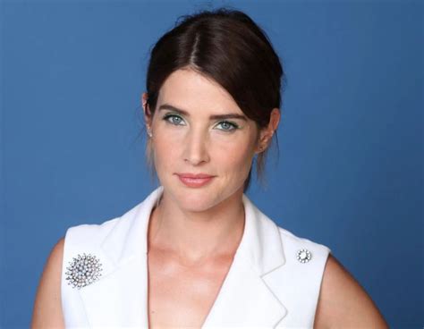 Cobie Smulders Bio, Wiki, Age, Height, Husband, Movies,。